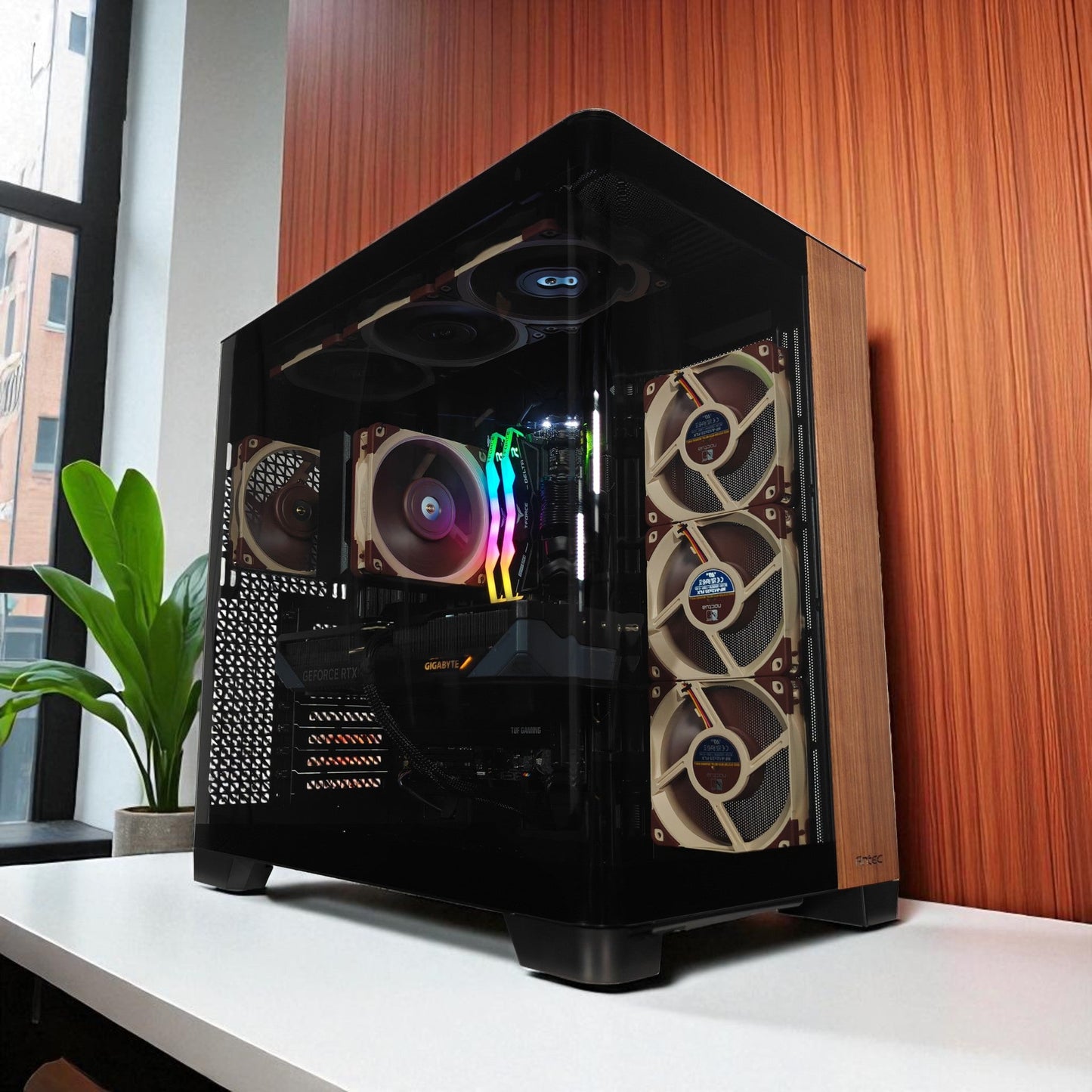 C8 Wood — RTX 5070, Core Ultra 7 265K, 32GB DDR5, 2TB SSD