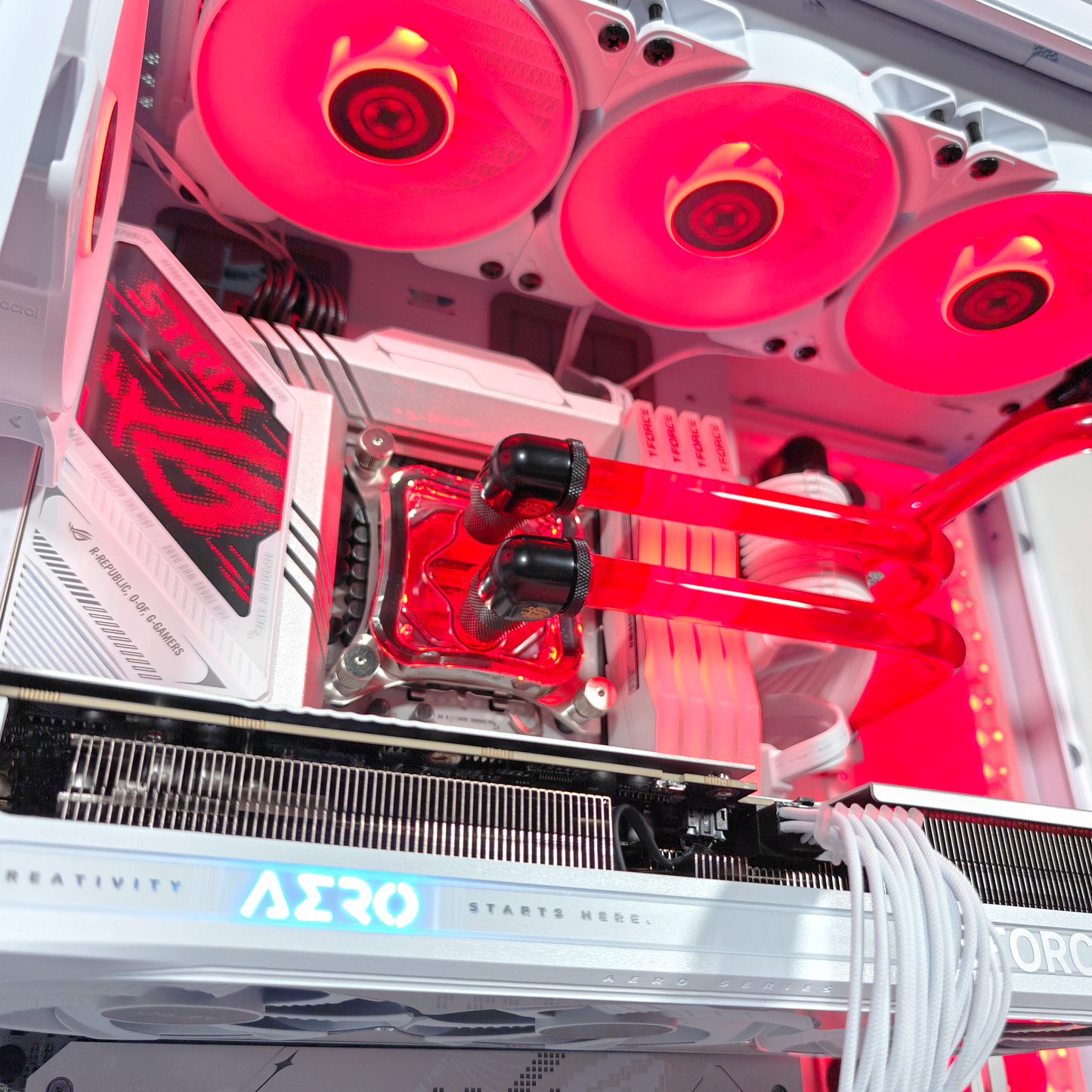 EVO O11D Ghost — RTX 5080, Core Ultra 9 285K, 64GB DDR5, 2x 2TB SSD