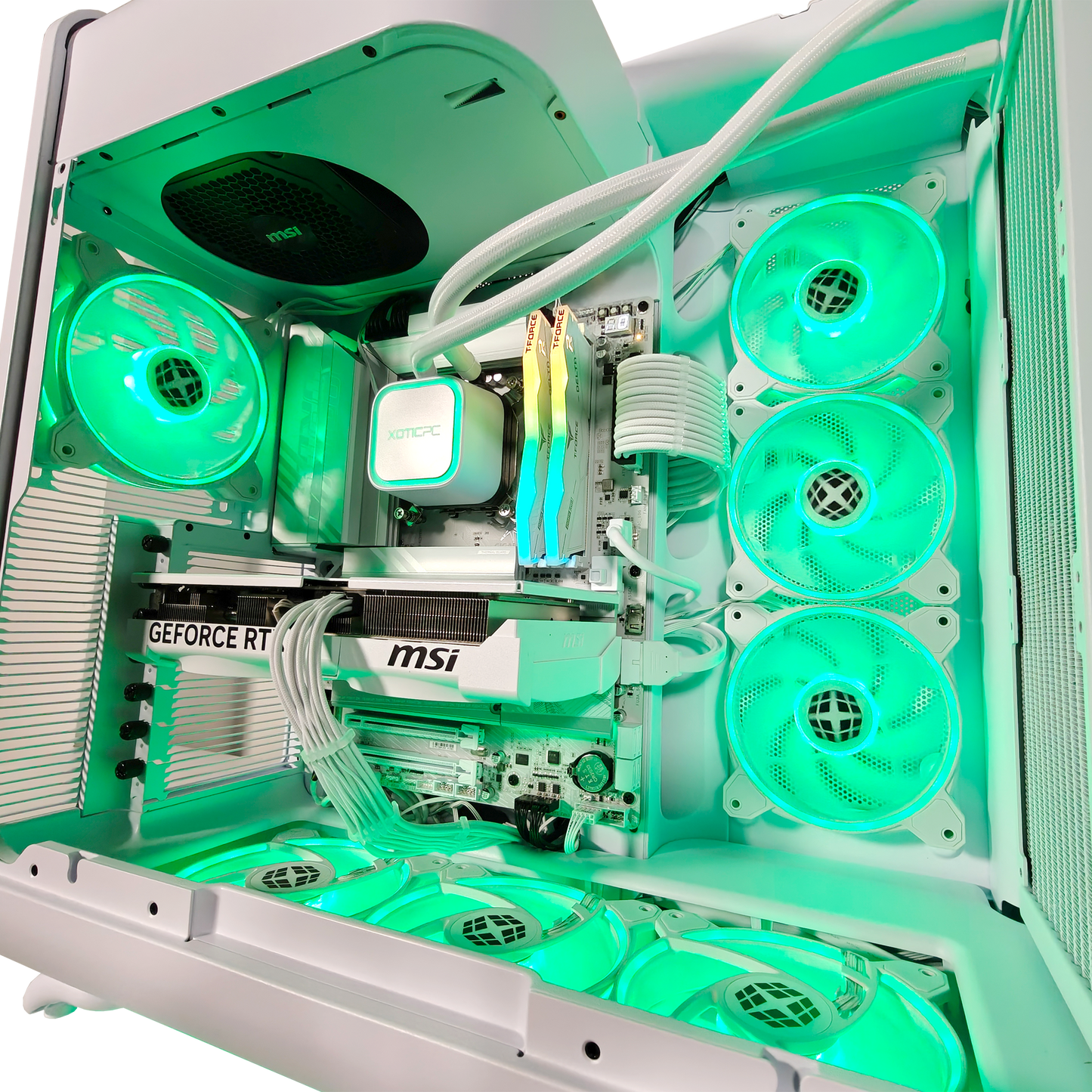 HYTE X50 Ghost — RTX 5070, Core Ultra 7 265K, 32GB DDR5, 2TB SSD