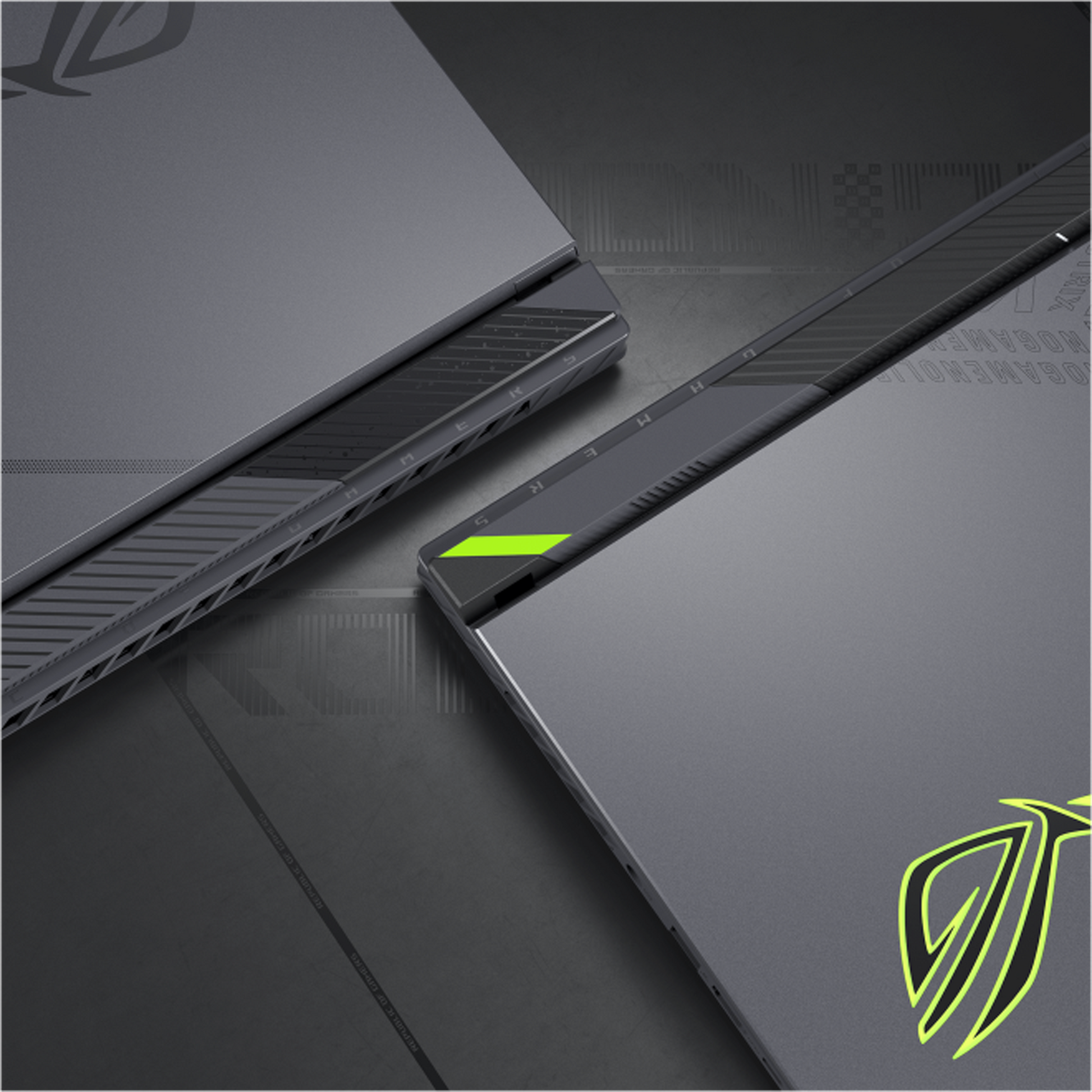 ASUS ROG Strix G18 G814FM-DS95 Gaming Laptop