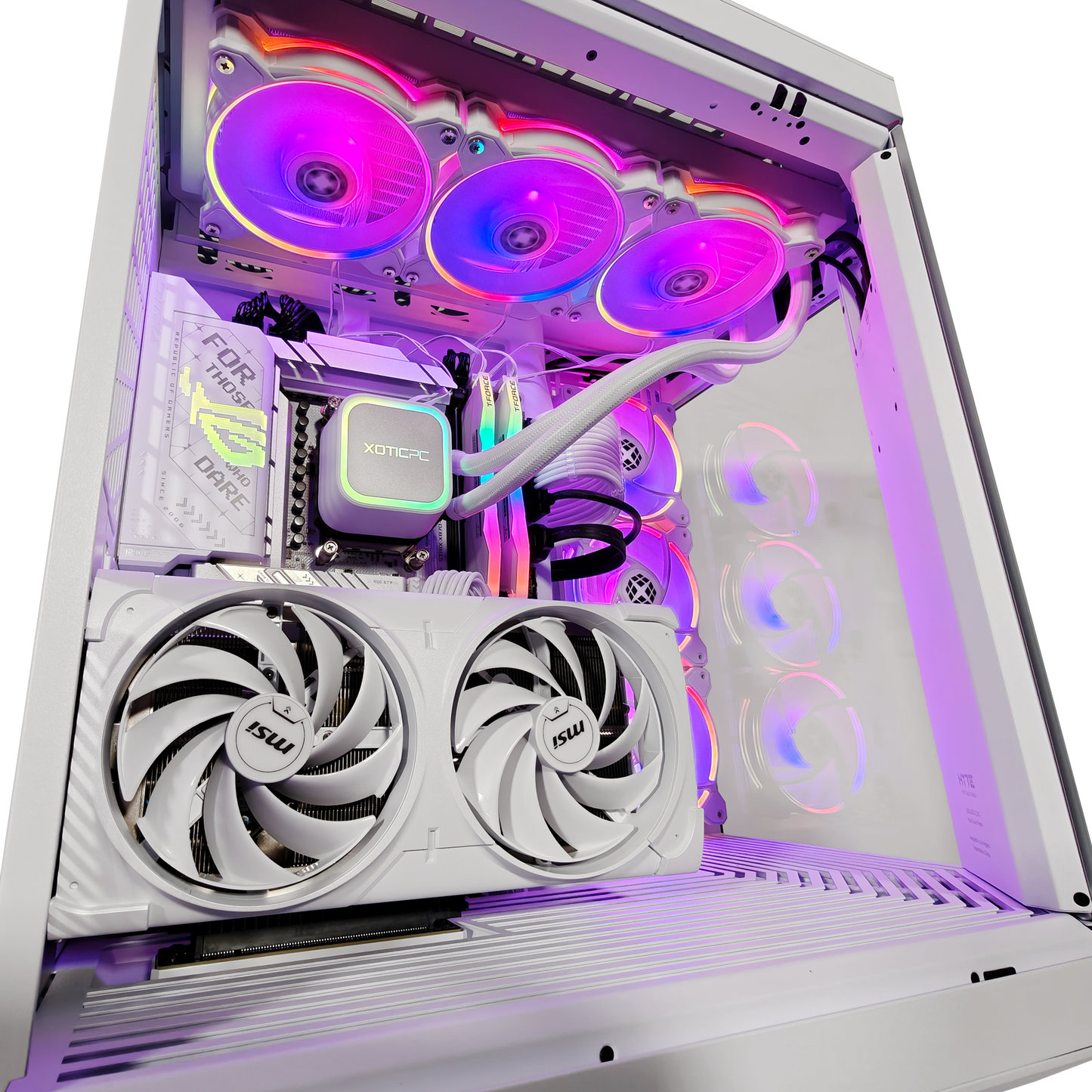 Y70 Ghost — RTX 5070, Ryzen 7 9800X3D, 32GB DDR5, 2TB SSD
